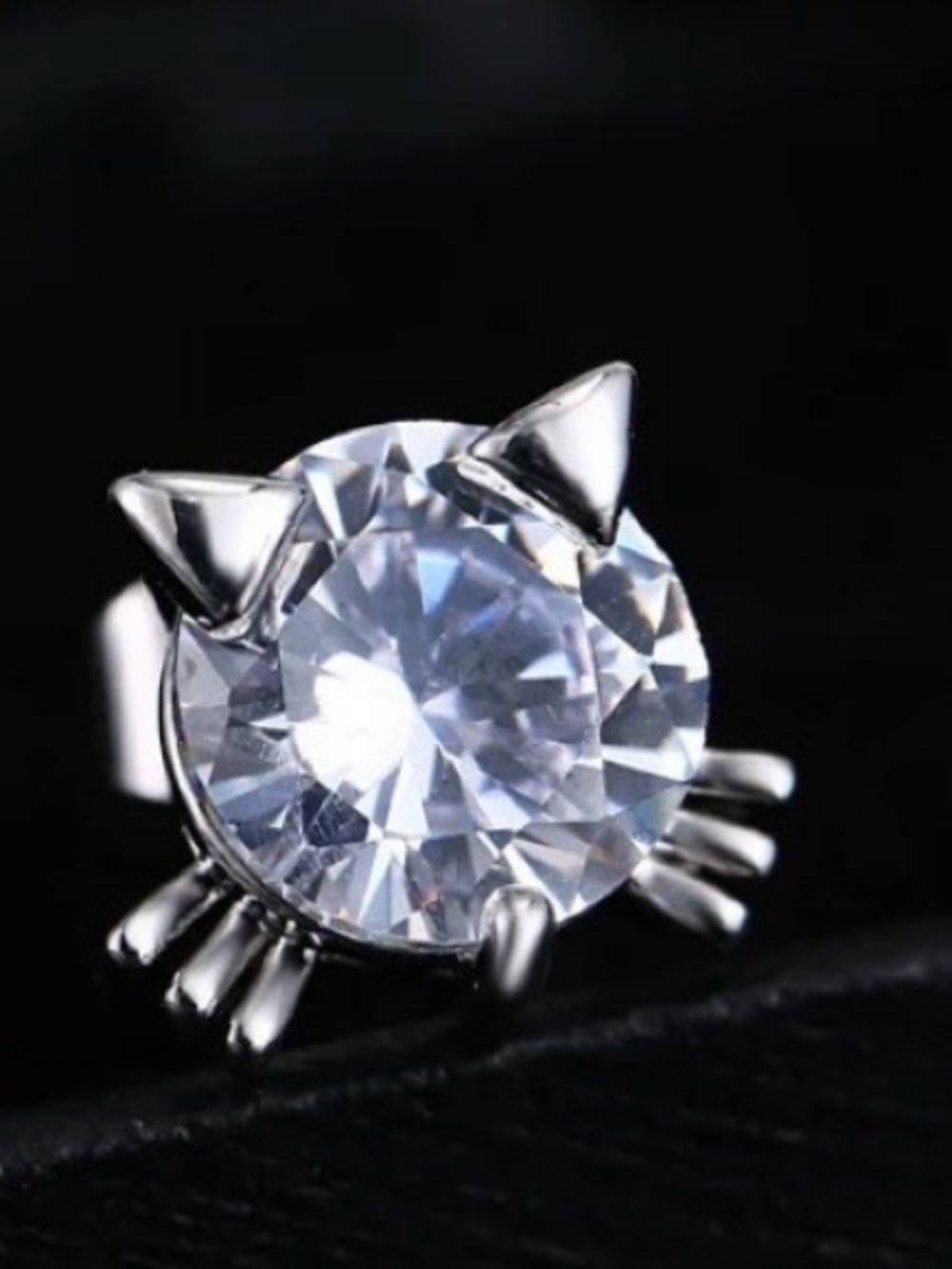 Sterling Silver Shiny 925 Kitty Cat Sparkling CZ Stud Earrings Brand New - Picture 4 of 15